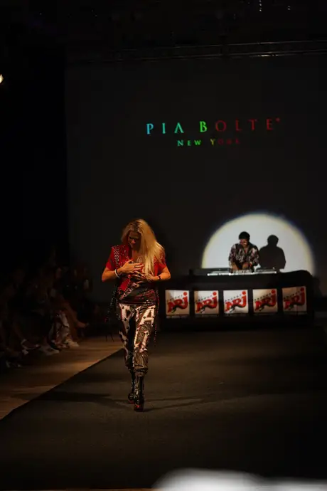 Pia Bolte, 8 August 2026, show 6, Runway. Frame 1TSXY4