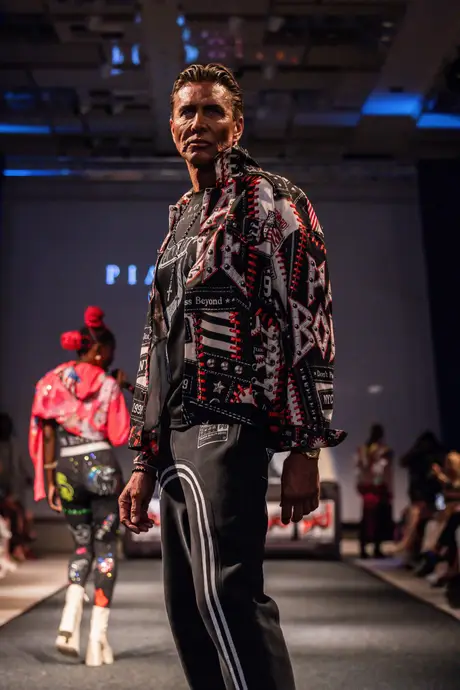 Pia Bolte, 8 August 2026, show 6, Runway. Frame G0LYGL