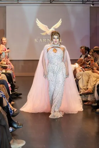 House of Karneol, 9 August 2026, show 5, Runway. Frame INEUIF