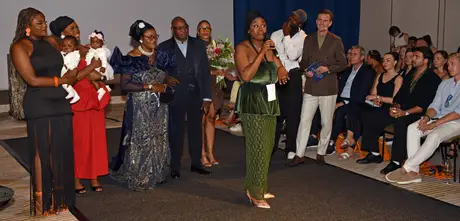 Neben den Shows, 7 August 2026. Frame CYCVQY