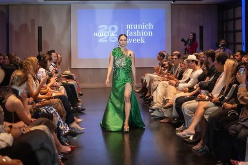House of Karneol, 9 August 2026, show 5, Runway. Frame BYUZGC