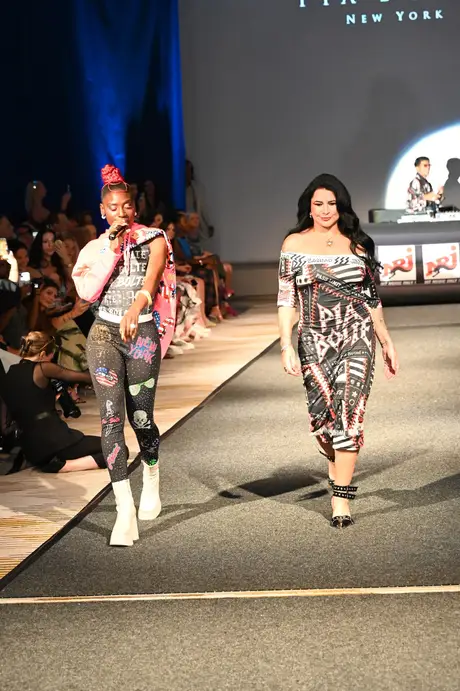 8 August 2026, show 6, Runway. Frame LDH-GK