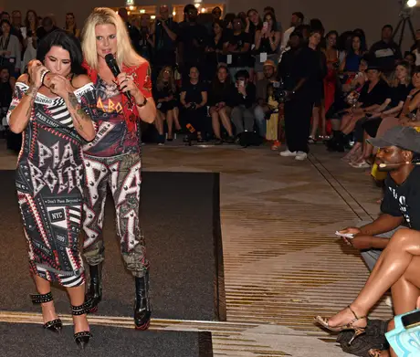 8 August 2026, show 6, Runway. Frame FYF9O_