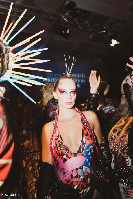 Pia Bolte, 8 August 2026, show 6, Runway. Frame L-YEVO