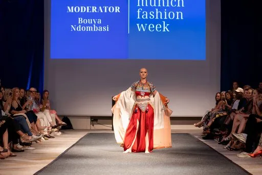 Joelle Jacobs x Holsta, 9 August 2026, show 6, Runway. Frame YW8MRS