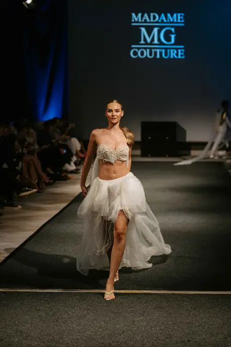7 August 2026, show 2, Runway. Frame LI0ZIH