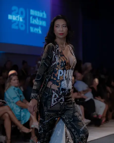 Pia Bolte, 8 August 2026, show 6, Runway. Frame HJIPKK