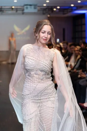 House of Karneol, 9 August 2026, show 5, Runway. Frame RQEIYW
