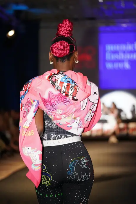 Pia Bolte, 8 August 2026, show 6, Runway. Frame HYP8JA
