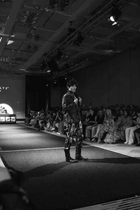 Pia Bolte, 8 August 2026, show 6, Runway. Frame R0QYVJ