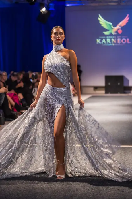 House of Karneol, 7 August 2026, show 2, Runway. Frame FOCPCS