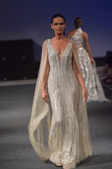 House of Karneol, 9 August 2026, show 5, Runway. Frame X4ZD6A