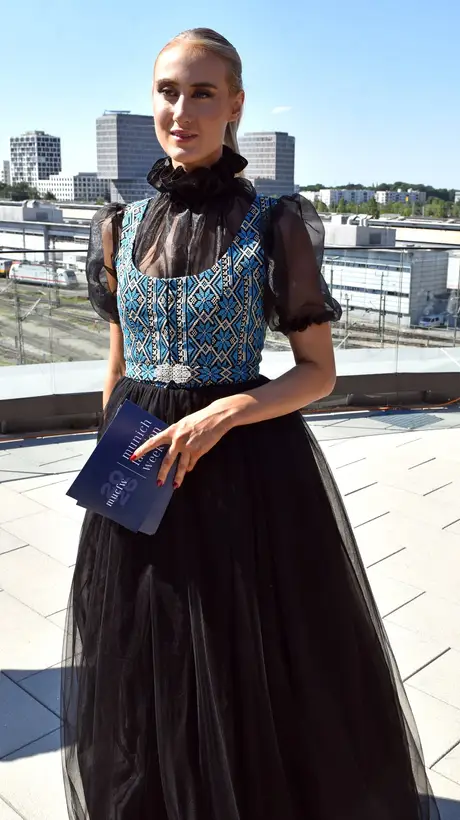 8 August 2026, show 4, Runway. Frame RABNF9