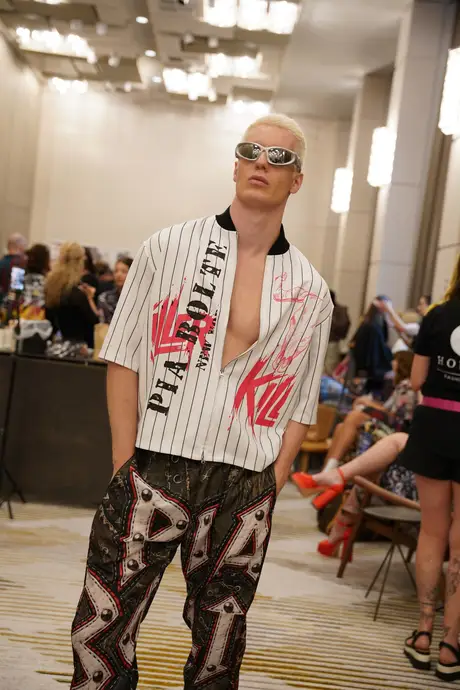 Pia Bolte, 8 August 2026, show 6, Backstage. Frame 7X5UG-