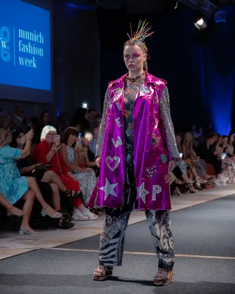 Pia Bolte, 8 August 2026, show 6, Runway. Frame KBLXEO
