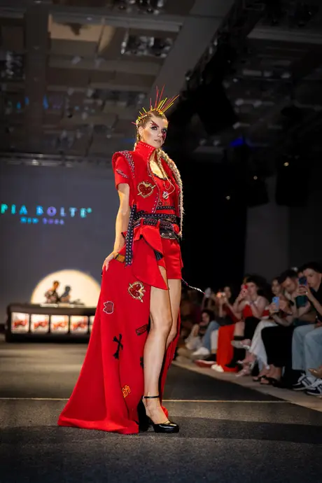 Pia Bolte, 8 August 2026, show 6, Runway. Frame 0DPNCF