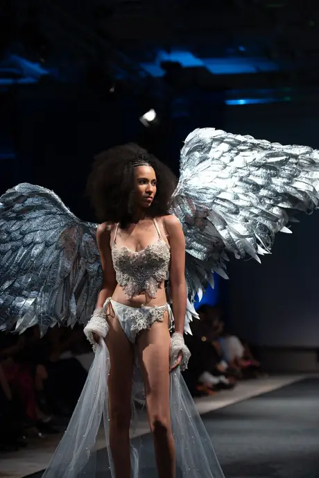 7 August 2026, show 2, Runway. Frame YXMRJK
