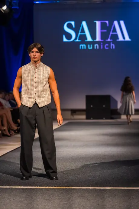 7 August 2026, show 2, Runway. Frame QOH69-