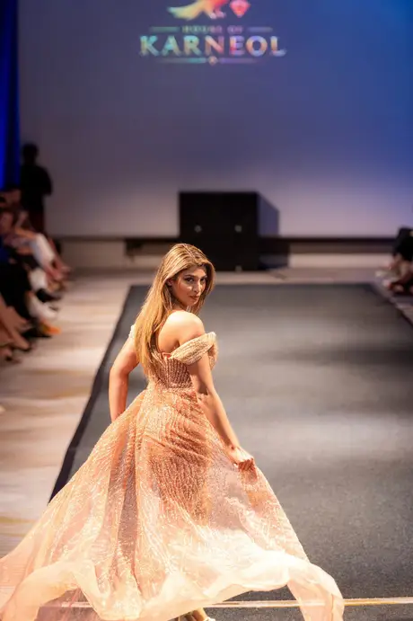 7 August 2026, show 2, Runway. Frame G1ZEQU