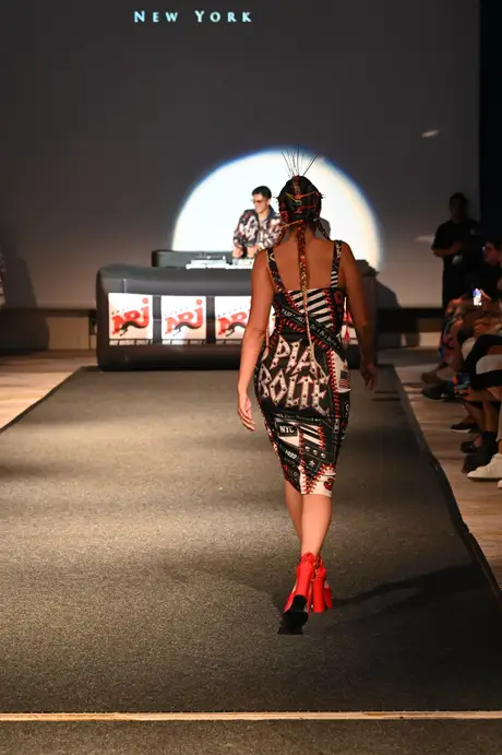 8 August 2026, show 6, Runway. Frame BTBTRS