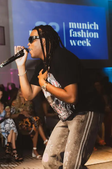 Pia Bolte, 8 August 2026, show 6, Runway. Frame EYBL-S