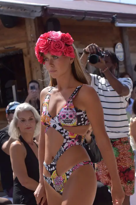 Pia Bolte, 8 August 2026, show 2, Runway. Frame VXX6UM