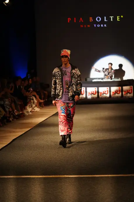 Pia Bolte, 8 August 2026, show 6, Runway. Frame -TTJDE