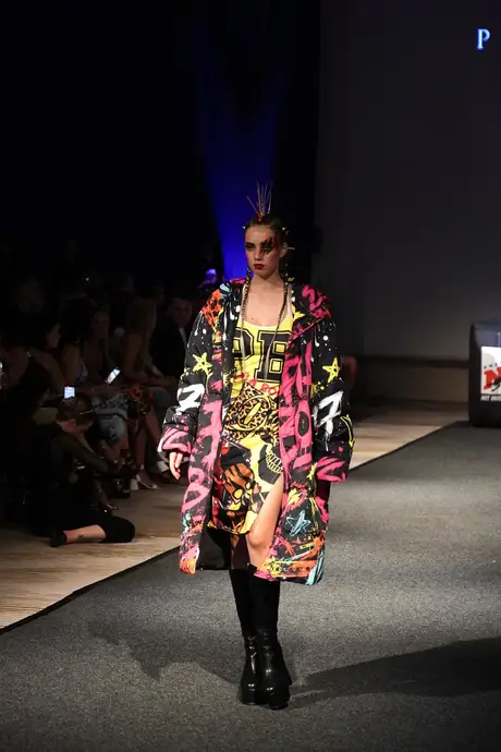 Pia Bolte, 8 August 2026, show 6, Runway. Frame QN0D2Z
