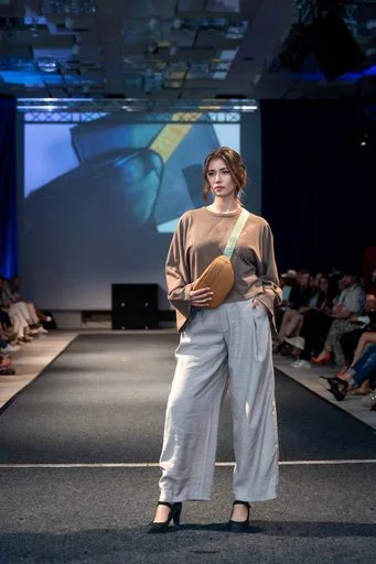 Joelle Jacobs x Holsta, 9 August 2026, show 6, Runway. Frame CJX68X