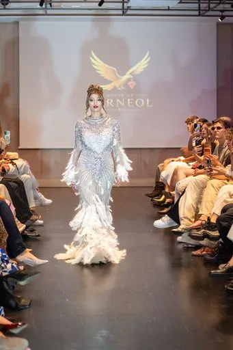 House of Karneol, 9 August 2026, show 5, Runway. Frame KZADV8