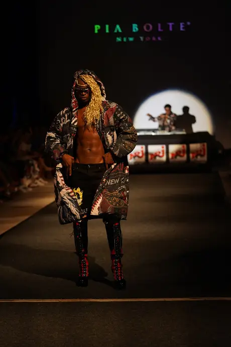 Pia Bolte, 8 August 2026, show 6, Runway. Frame JGHZN2