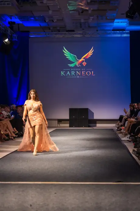 House of Karneol, 7 August 2026, show 2, Runway. Frame DRRDJ0