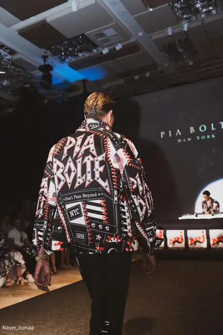 Pia Bolte, 8 August 2026, show 6, Runway. Frame XR5QGT