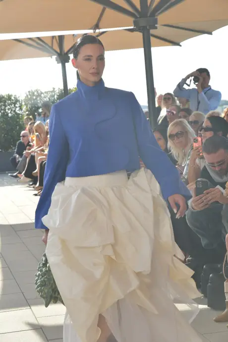 7 August 2026, show 1, Runway. Frame TDVSZV