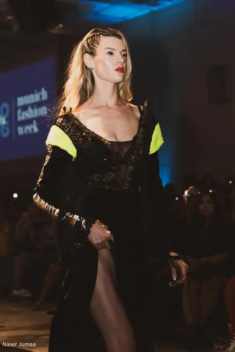 Pia Bolte, 8 August 2026, show 6, Runway. Frame E8KBPJ