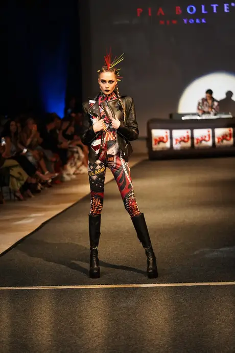 Pia Bolte, 8 August 2026, show 6, Runway. Frame SXKZLE