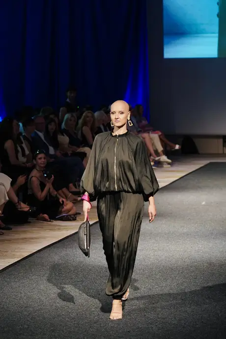 Joelle Jacobs x Holsta, 9 August 2026, show 6, Runway. Frame QW7ZT9