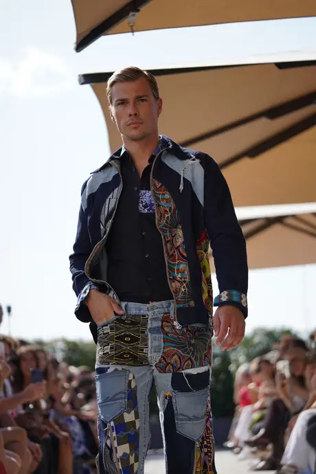 Roubs Style, 9 August 2026, show 4, Runway. Frame 8AQVSV
