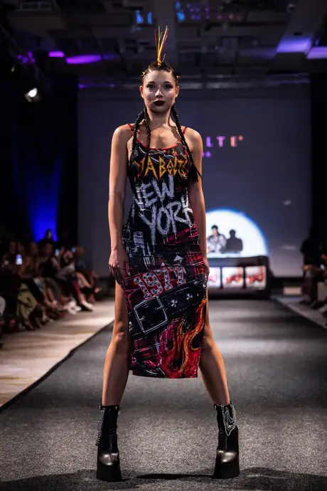 Pia Bolte, 8 August 2026, show 6, Runway. Frame 7GBRY-