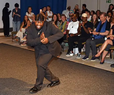 9 August 2026, show 2, Runway. Frame FEX1E0