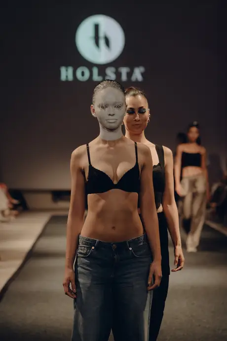 Holsta, 9 August 2026, show 6, second of two, Runway. Frame VTFZVL
