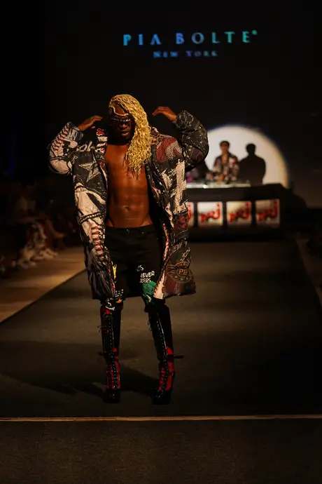 Pia Bolte, 8 August 2026, show 6, Runway. Frame VW99LF