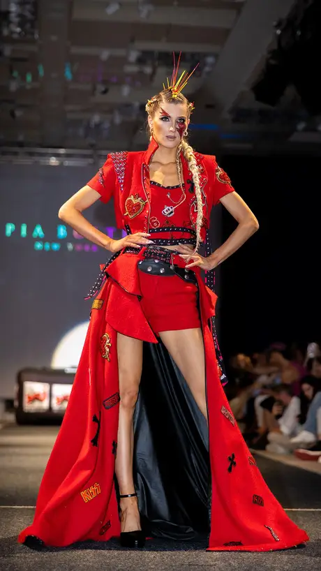 Pia Bolte, 8 August 2026, show 6, Runway. Frame P88UDT