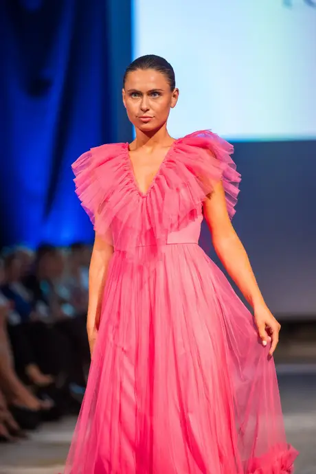 Lovely Kiss, 7 August 2026, show 2, Runway. Frame V9GWCE