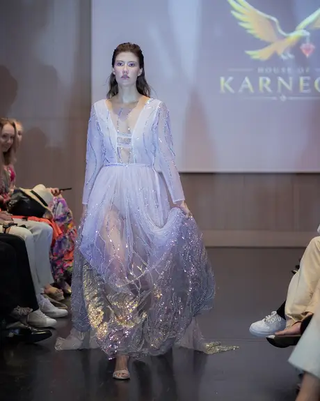 House of Karneol, 9 August 2026, show 5, Runway. Frame HX-IWE