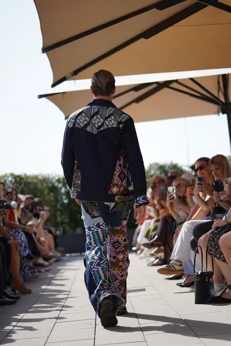 Roubs Style, 9 August 2026, show 4, Runway. Frame TF2BPY