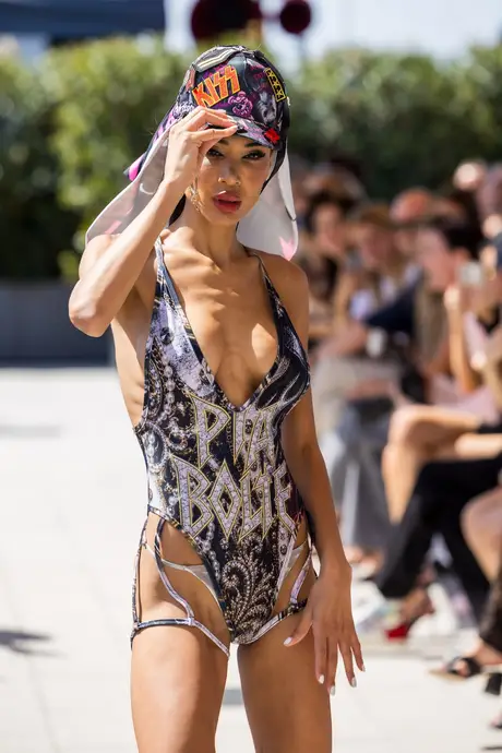 Pia Bolte, 8 August 2026, show 2, Runway. Frame MYIWQD