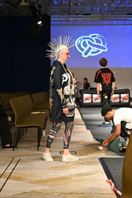 8 August 2026, show 5, Runway. Frame V5IRDS