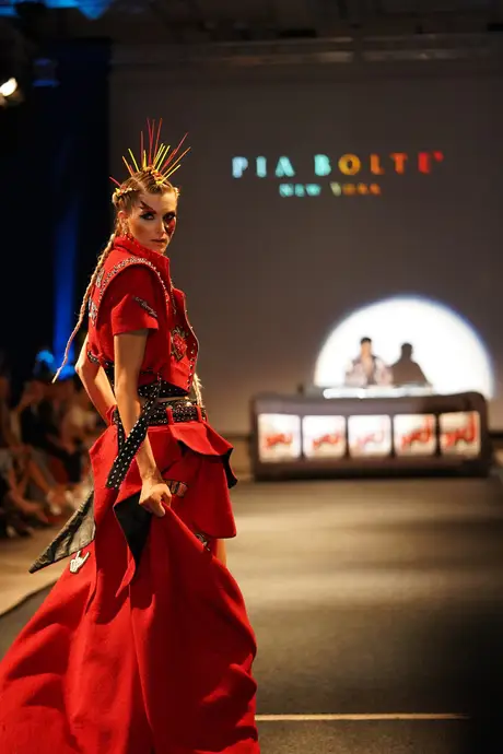 Pia Bolte, 8 August 2026, show 6, Runway. Frame WBBDTG