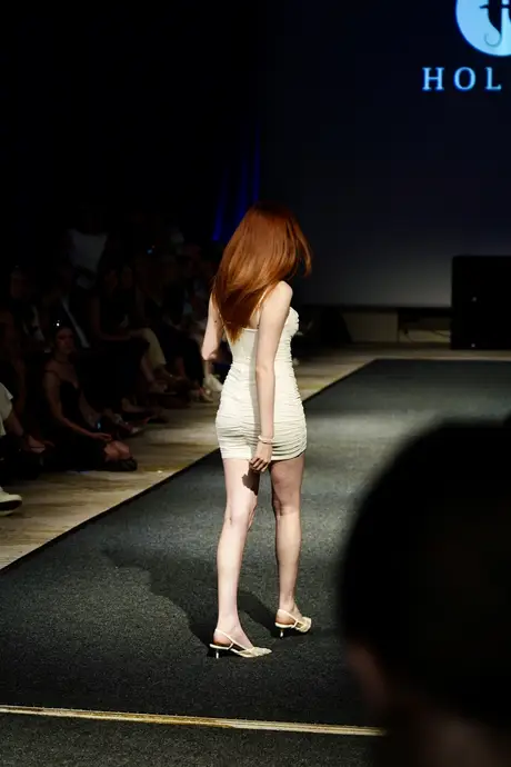 Joelle Jacobs x Holsta, 9 August 2026, show 6, Runway. Frame Z09VYI